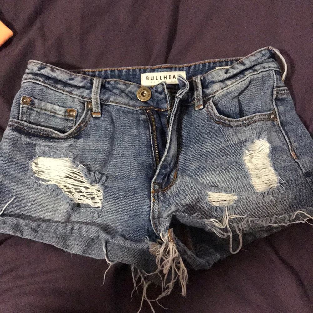 Distressed shorts